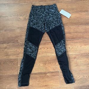 Lululemon hot to street pant 6